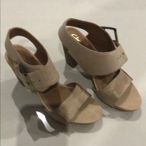 Pre Loved Clark’s Artisian Okena Model